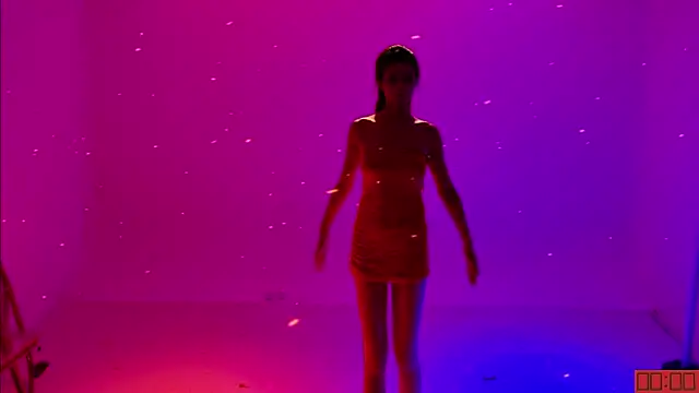 แชท XXX สดของ TNT-Sister