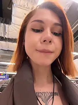 RosieSecret 即時 XXX 聊天