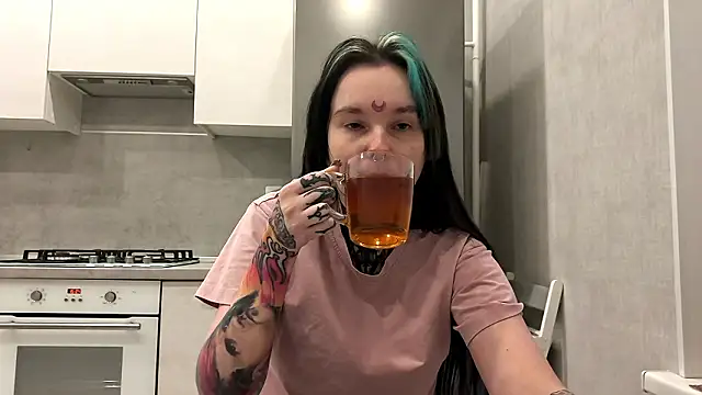 Chatroom XXX en direct de HighelikeGirl