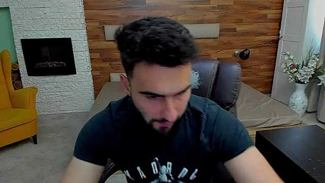 MicahLane লাইভ XXX চ্যাট