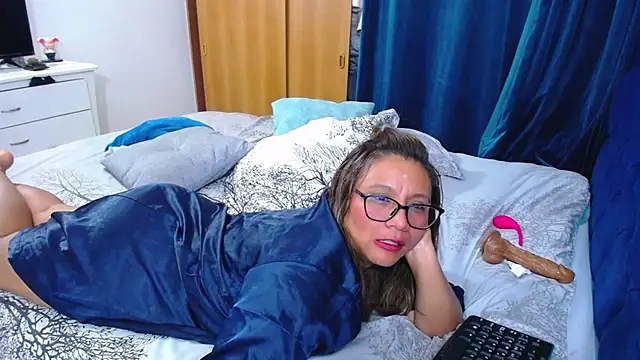 mondirty70's Live XXX Chat