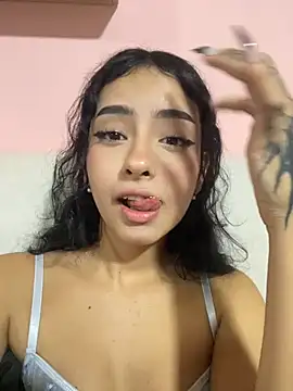 RosseMelody Chat XXX live