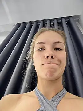 -Sexy_Barbie-'s Live XXX Chat