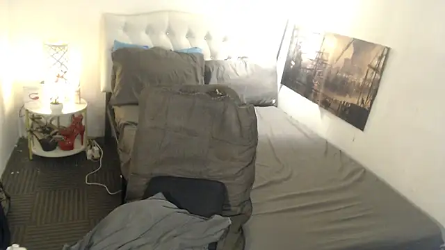 NinaDOM4CUM's Live XXX Chat