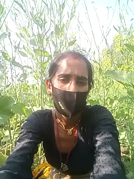 Chat XXX en directo de Mohni_Das