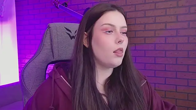 CoraMiel Live XXX-Chat