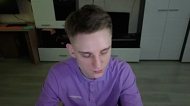 angryzan's Live XXX Chat