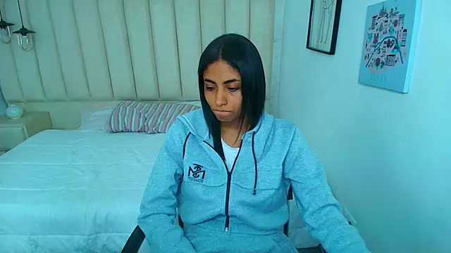 shaneelle Chat XXX live