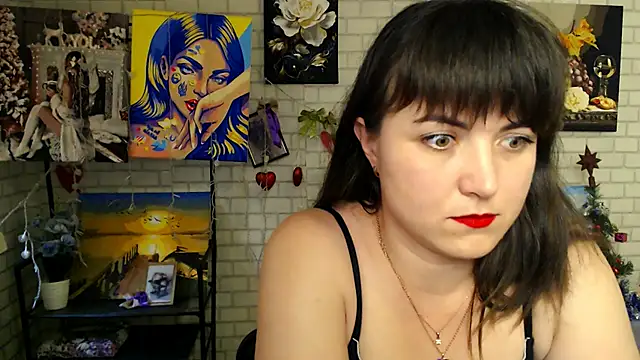 Darina_M_ 即時 XXX 聊天