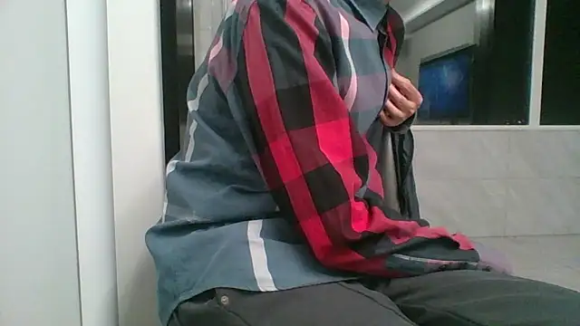 nole_china7's Live XXX Chat