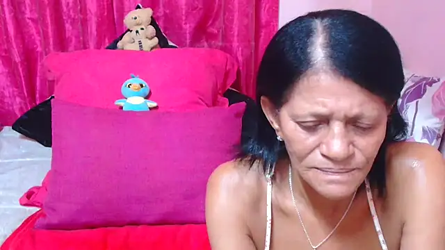 SLUTTYROXY's Live XXX Chat