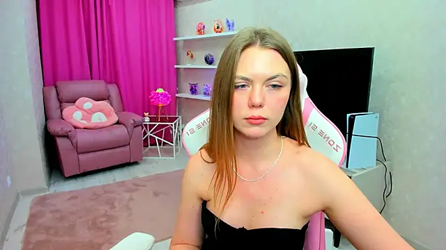 StrawberryeのライブXXXチャット