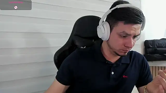 Chat XXX en directo de Rick_Adams