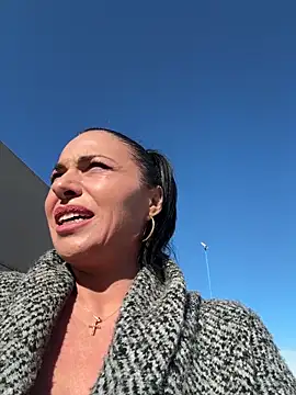 KimKelly13's Live XXX Chat