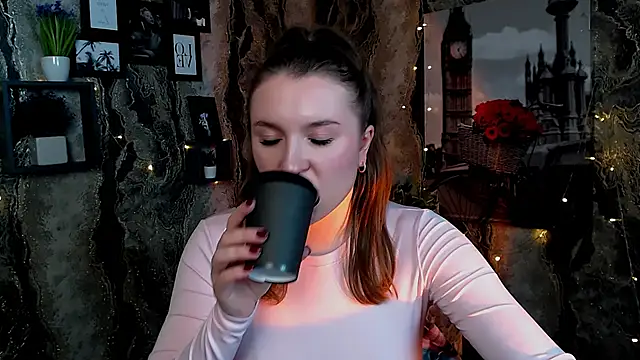 JuliaTopp_'s Live XXX Chat