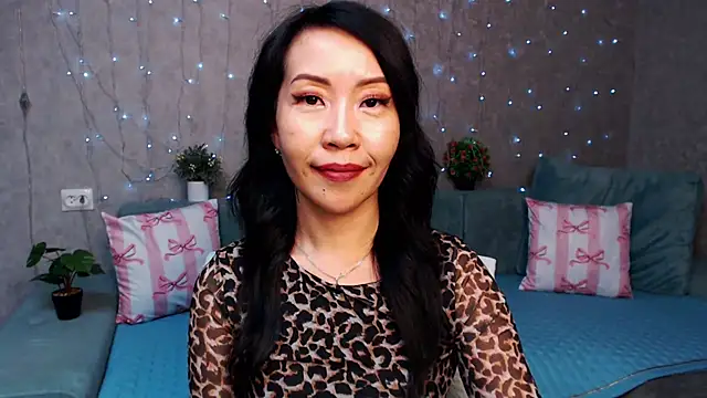 LiaPak Chat XXX live