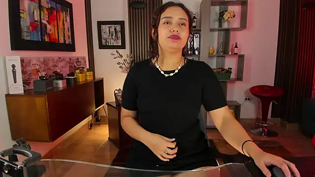 Jessiica_Beltran 即時 XXX 聊天