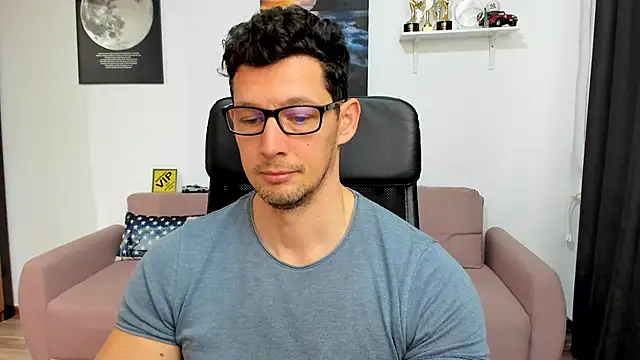 BrutusK08's Webcam Show