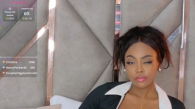 Lola_King Chat XXX live