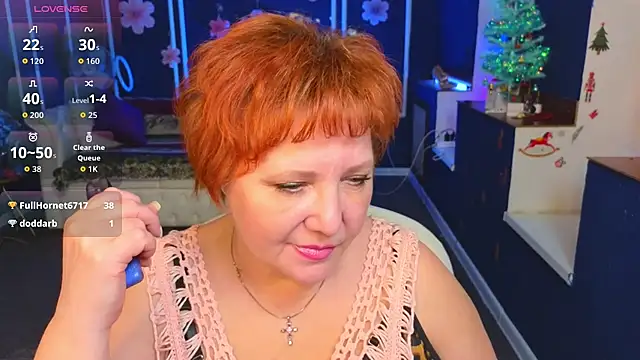 Kira_Kenett's Live XXX Chat