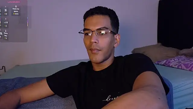 Pikashu7u7's Live XXX Chat