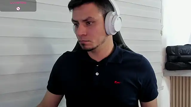 Chat XXX en directo de Rick_Adams