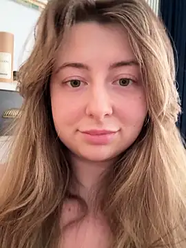 curvyflawless' Live XXX Chat