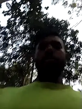 X-_boy Adlı Modelin Canlı XXX Sohbeti