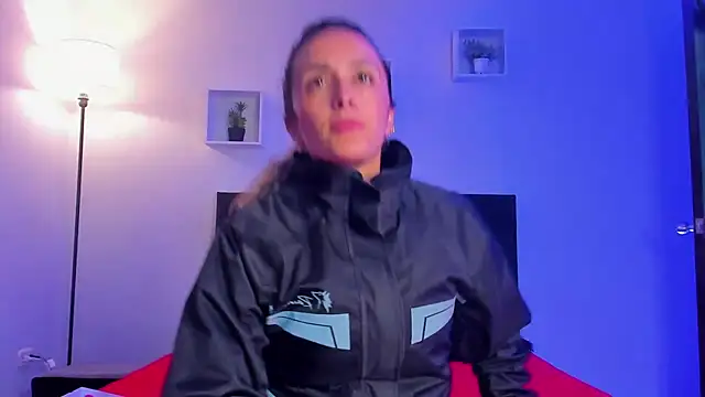 Онлайн чат XXX Victoria_Rose_