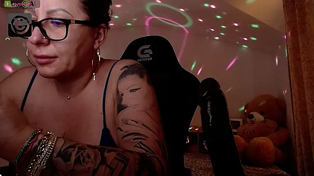 SonyaDevon's Live XXX Chat