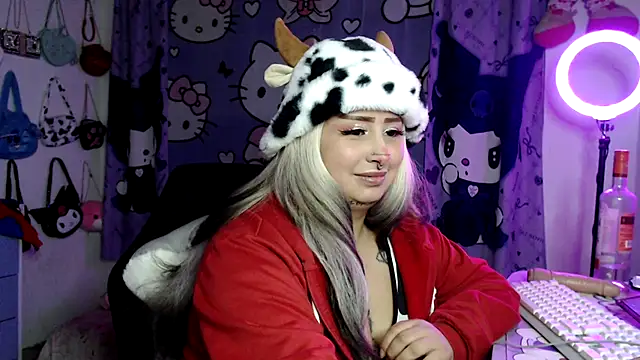 lussyevans24のライブXXXチャット