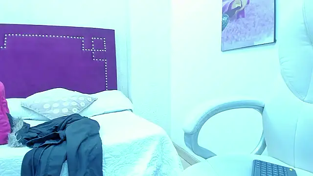 sweetabbey Adlı Modelin Canlı XXX Sohbeti