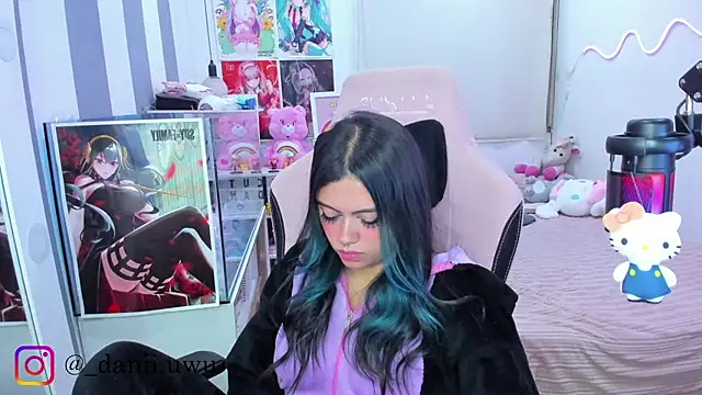 Chat XXX en directo de CuteDani_