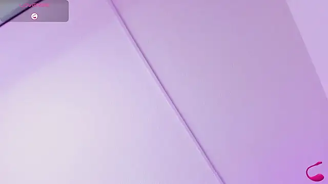 Ema_louis_'s Live XXX Chat