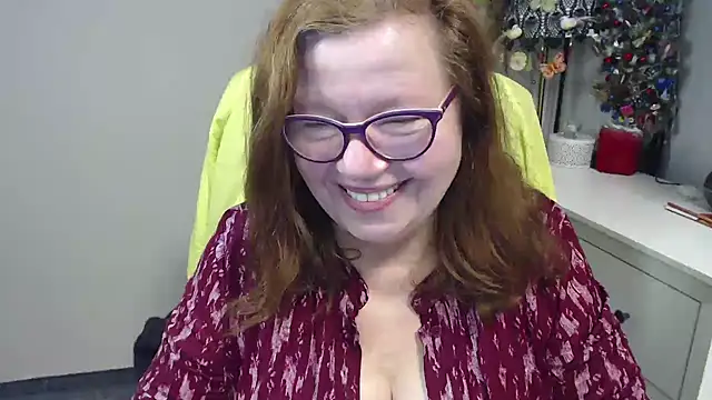 แชท XXX สดของ Adelewildx