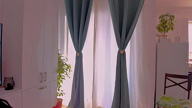 Kaylynn 即時 XXX 聊天