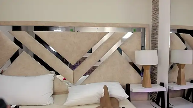 Онлайн чат XXX ximena_vasquez8