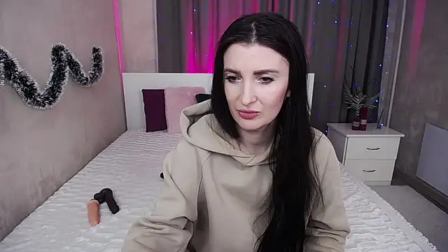 Chatroom XXX en direct de EvelinCuper