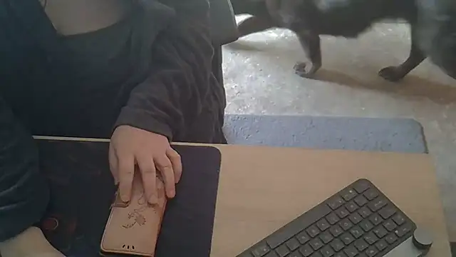 Silvia2277 라이브 XXX 채팅