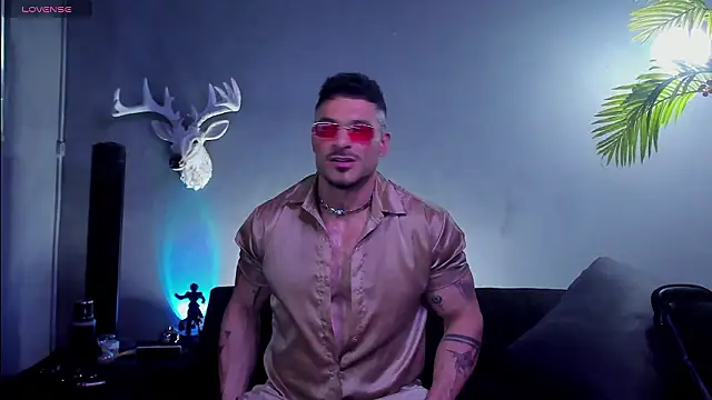 dennis_cox1 Adlı Modelin Web Kamerası Şovu