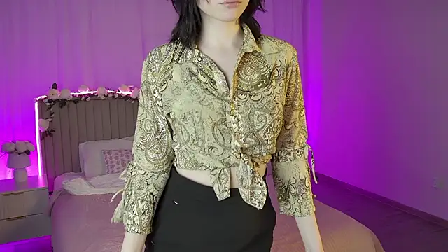 Chat +18 de RickiOwens ao vivo