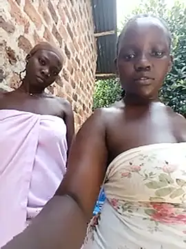 holygrail001's Live XXX Chat