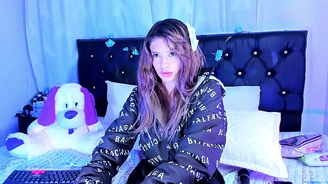 Sofiia_cute_ – Naživo XXX chat