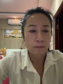 aniani11's Live XXX Chat