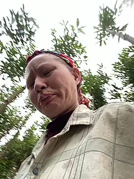 mana-ala: απευθείας συνομιλία ΧΧΧ