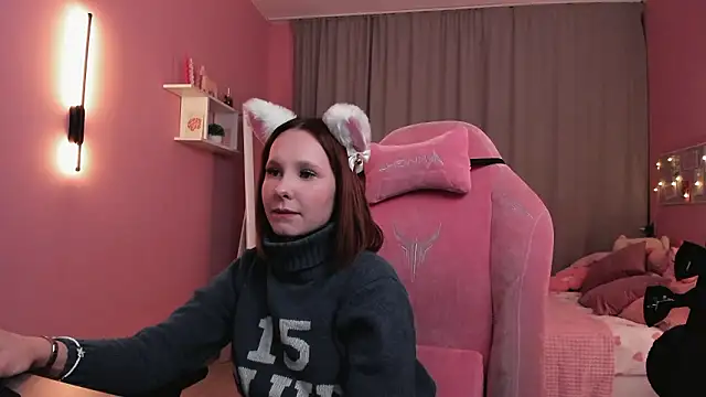 Онлайн чат XXX Haya_Harareet