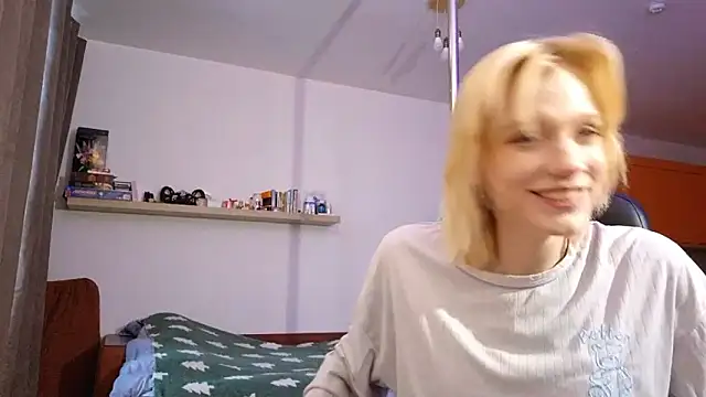 AuraNevera's Live XXX Chat