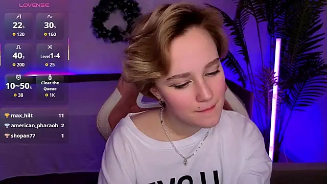 Ellie_Heavenly Live XXX-Chat