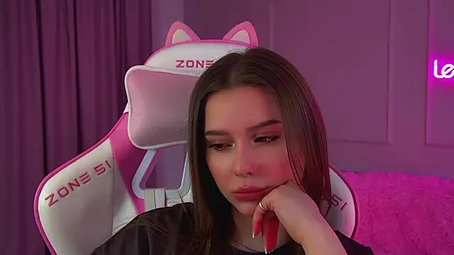 DianaVert: απευθείας συνομιλία ΧΧΧ