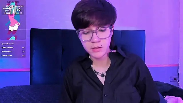 Chat +18 de Tsuki_Maru ao vivo